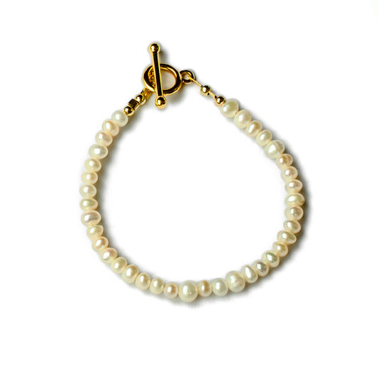 Purity Gold Bracelet